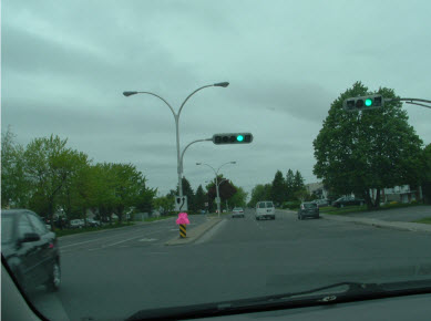 Panneau de signalisation non-conforme