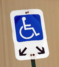 Contravention stationnement handicapé sans panneau